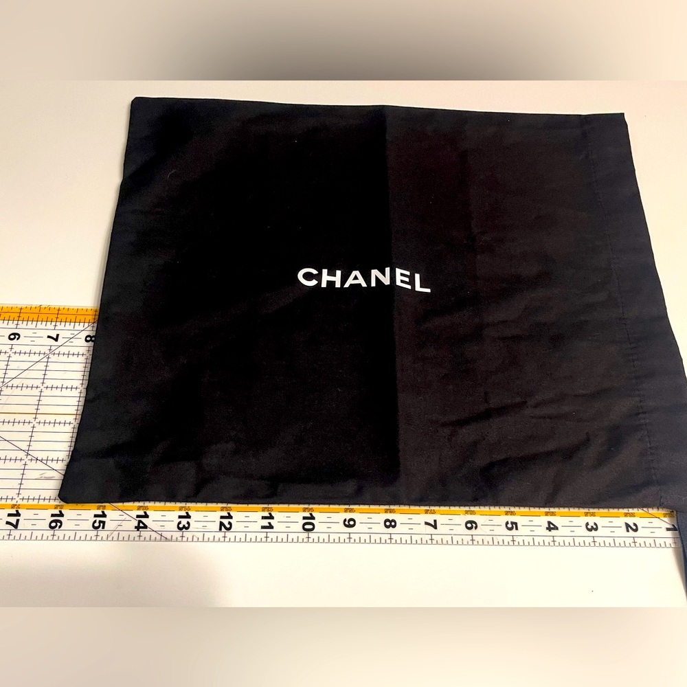 Chanel dustbags - Picture 2 of 6